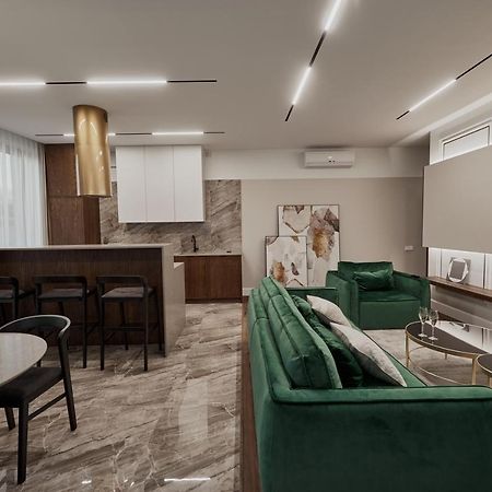 Kostjukowski Apartments Avalon Leopoli Esterno foto